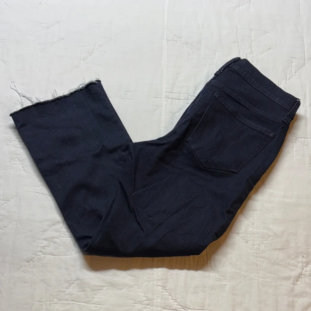 J.Crew High-Rise 90s Style Button-Fly Dark Wash Raw Hem Denim Jeans Size‎ 26